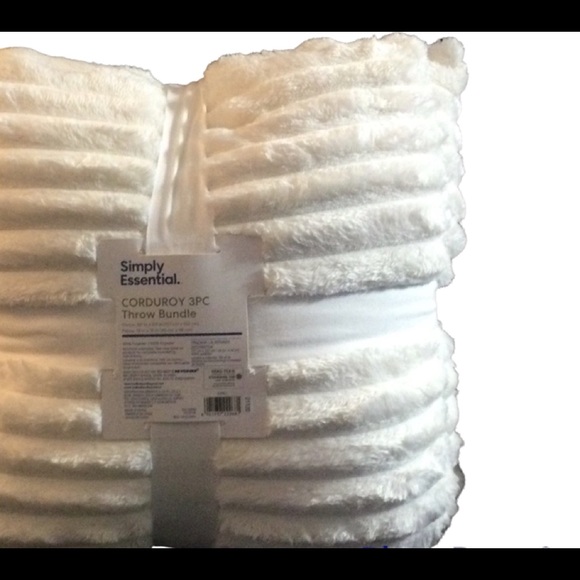 Simply Essential Corduroy 3pc THROW BUNDLE 50 X 60 on Throw - Picture 4 of 10